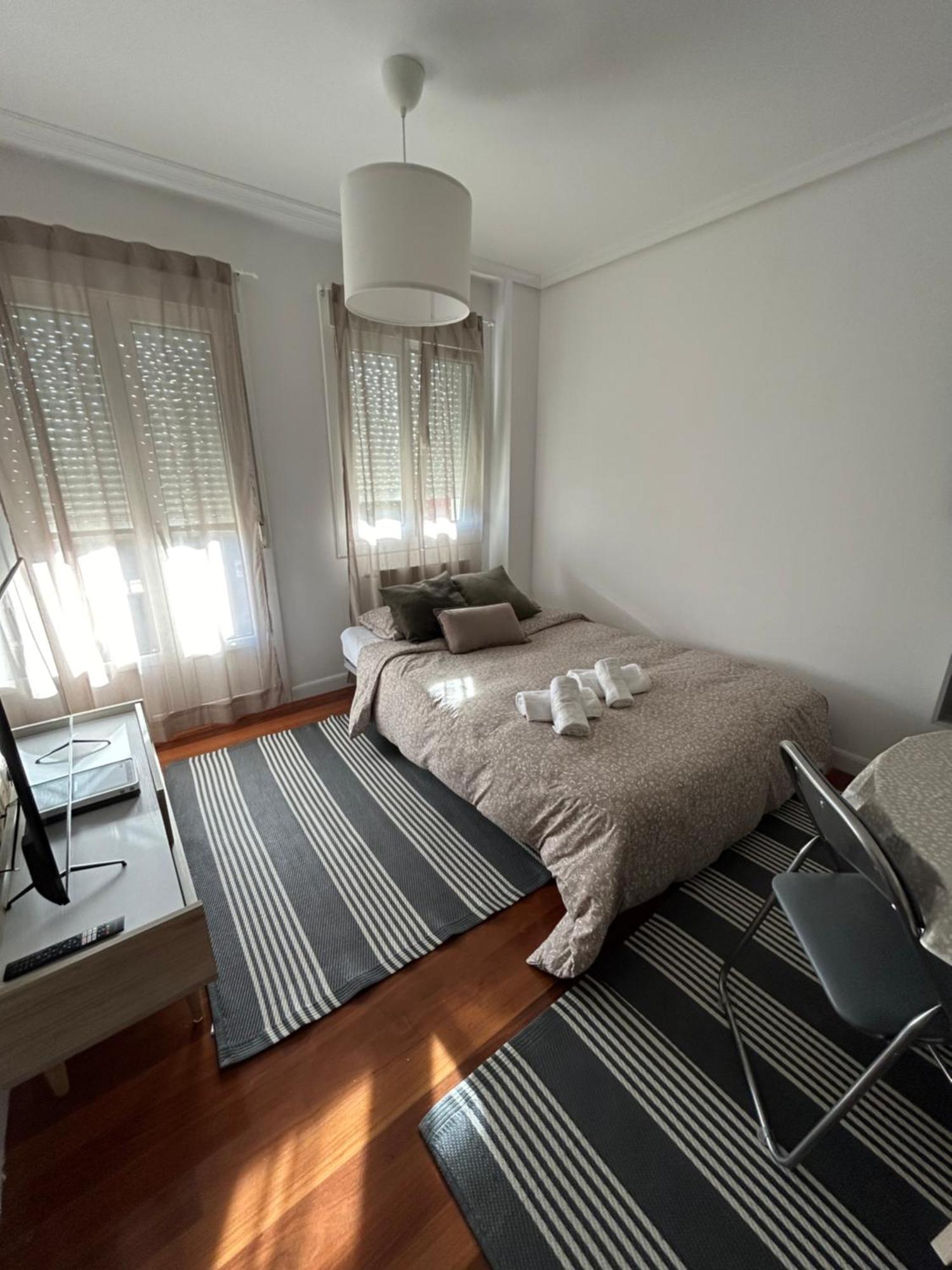 C12a01 Coqueto Con Piscina Y Garaje Apartment Suances